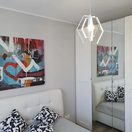Uroczy Apartament Blisko Gdyni Parking New Rybki 公寓 Pogorze