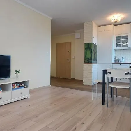 Uroczy Apartament Blisko Gdyni Parking New Rybki 公寓 Pogorze